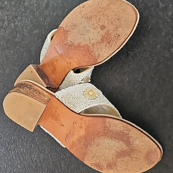 Usindo Beaded Sandals Size 6 - Picture 6 of 7